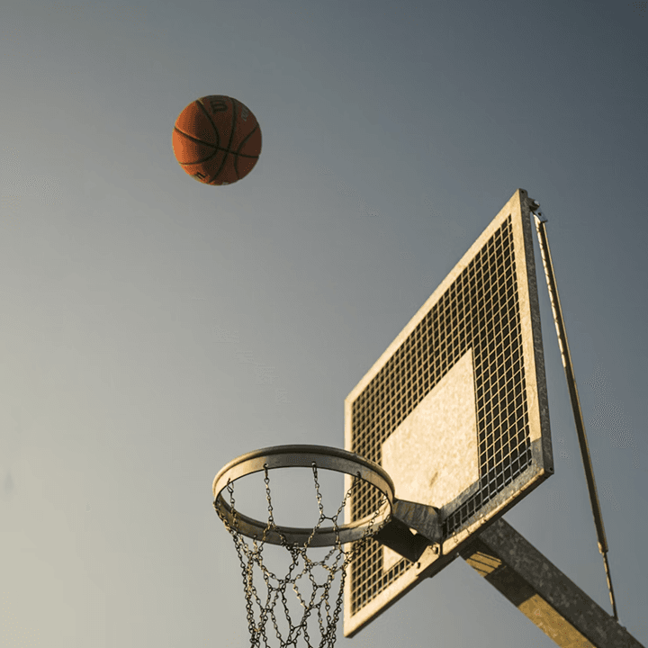 Basketball hoop